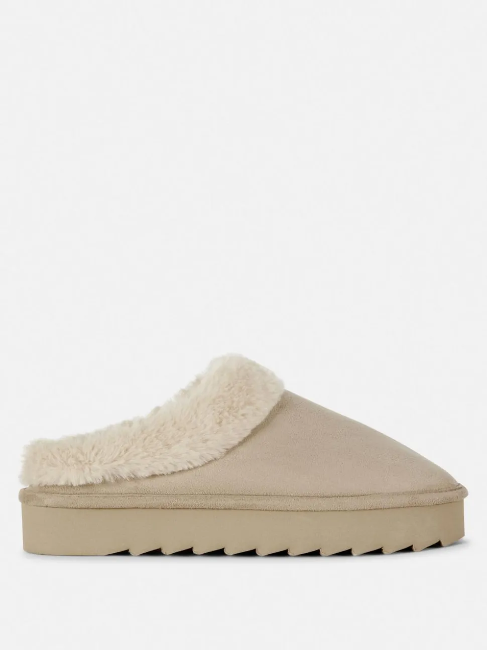 Kapcie bez pięty wyściełane sztucznym futrem