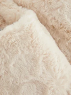 Kapcie bez pięty ze sztucznego futerka