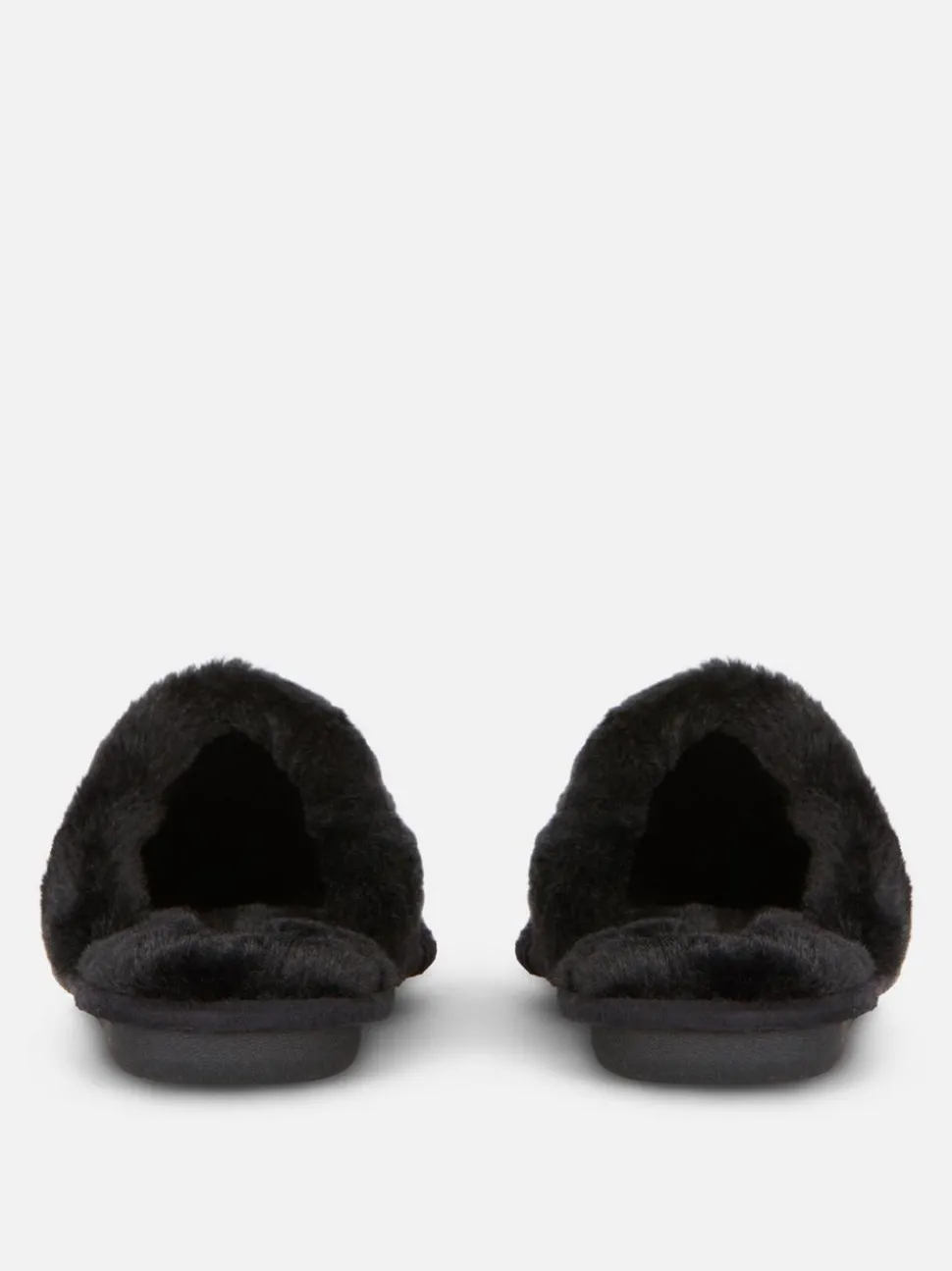 Kapcie ze sztucznego zamszu
