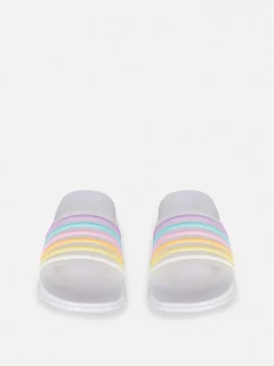 Klapki ze wzorem w paski