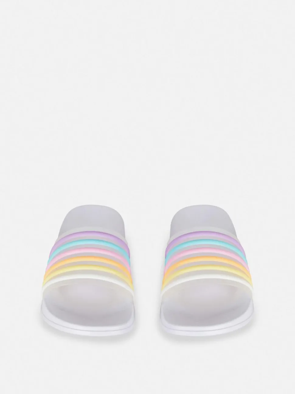 Klapki ze wzorem w paski