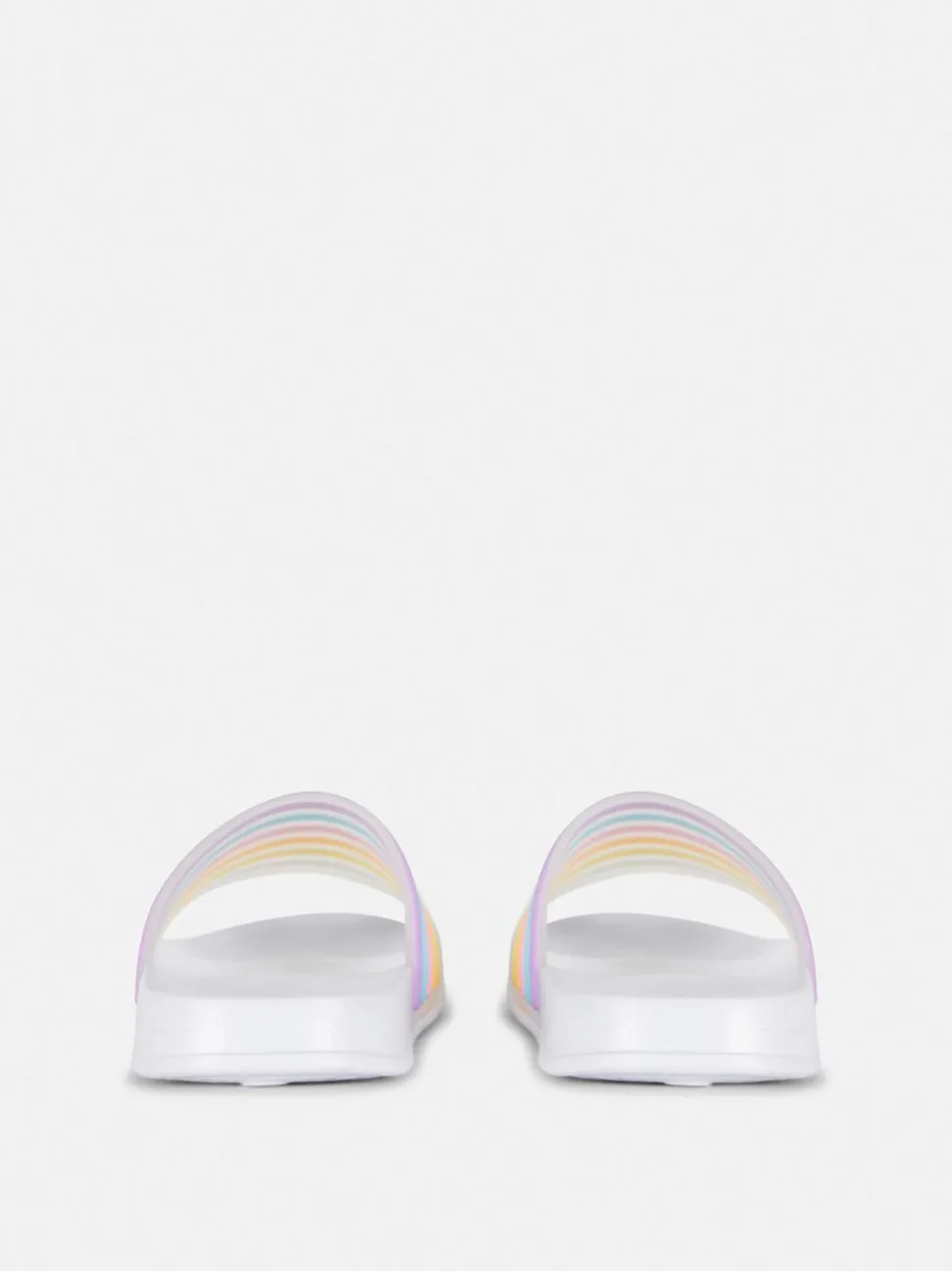 Klapki ze wzorem w paski