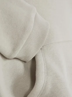 Klasyczna wkładana przez głowę bluza z kapturem