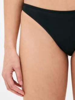 Klasyczne figi kąpielowe