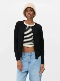 Klasyczny sweter rozpinany z okrągłym dekoltem