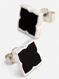 Kolczyki sztyfty o eleganckim wzorze