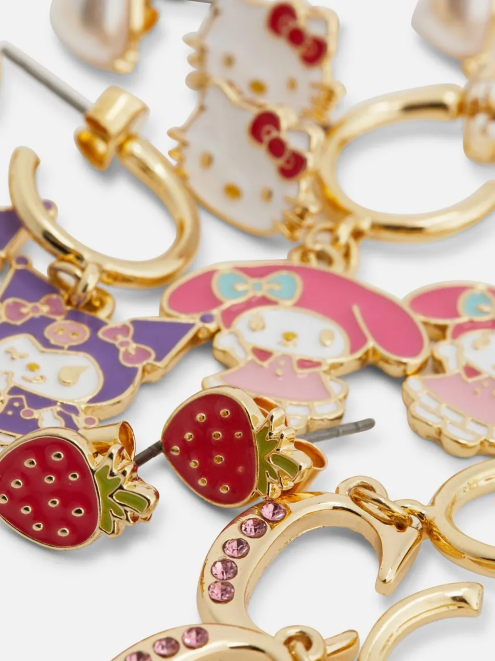 Kolczyki z motywem Hello Kitty i przyjaciół, 6 par