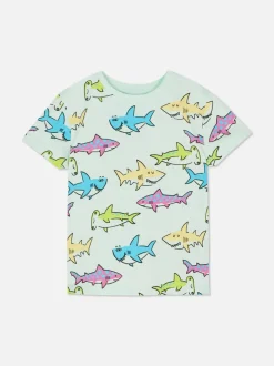 Kolorowy T-shirt z krótkim rękawem i motywem rekina