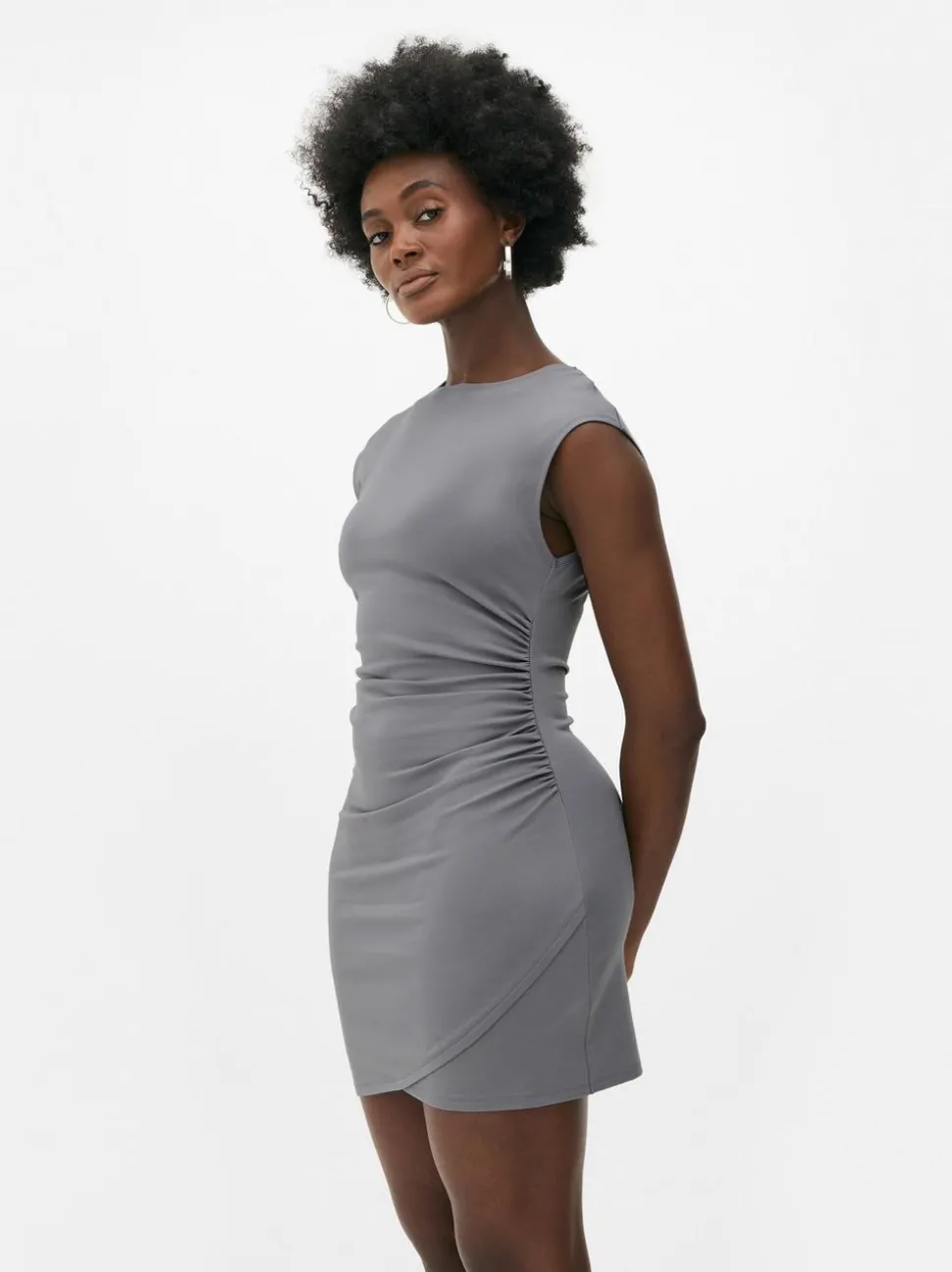 Kopertowa sukienka mini