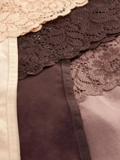Koronkowe stringi typu bandeau, 3 pary