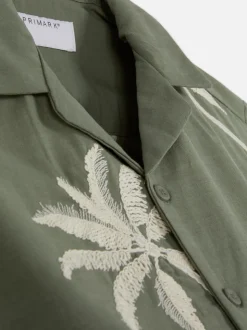 Koszula z haftowaną palmą