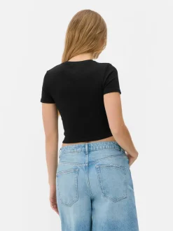 Krótka koszulka z nadrukiem