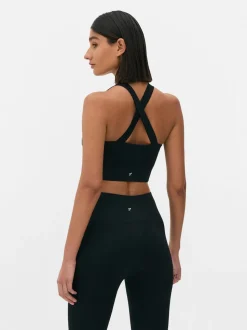 Krótki bezszwowy top na siłownię