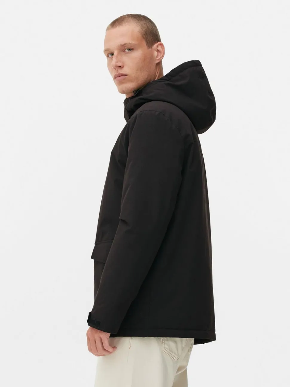 Krótki płaszcz puchowy