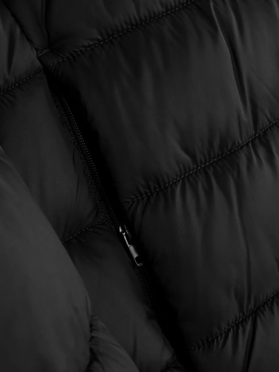 Kurtka puchowa z kapturem