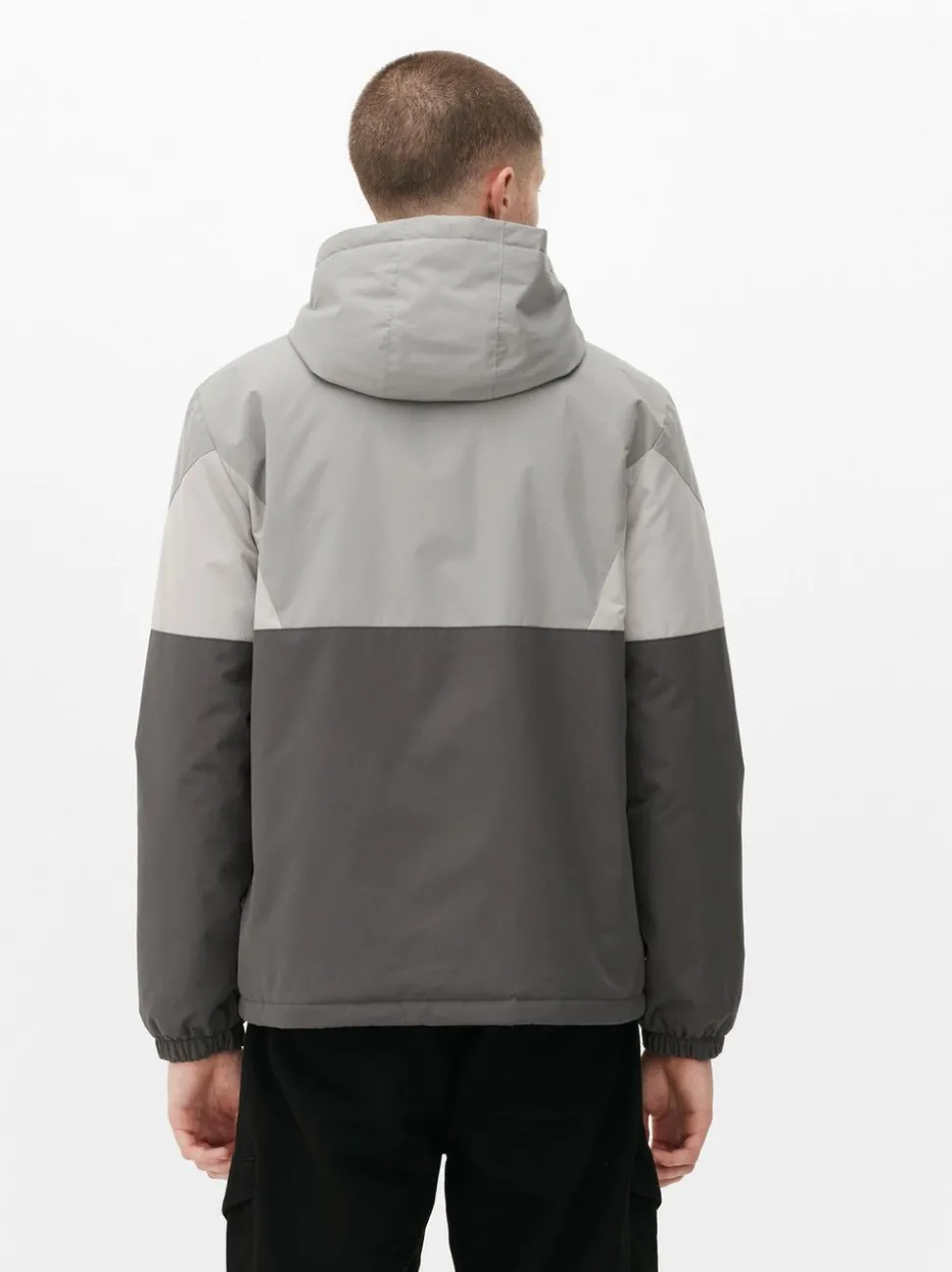 Kurtka z kapturem w bloki kolorystyczne