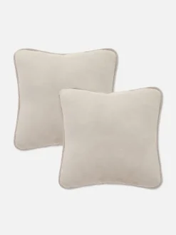 Kwadratowe poduszki ze ściegiem na okrętkę, 2 szt.