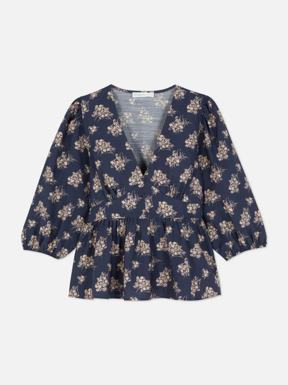 Kwiecista bluzka z dekoltem w serek