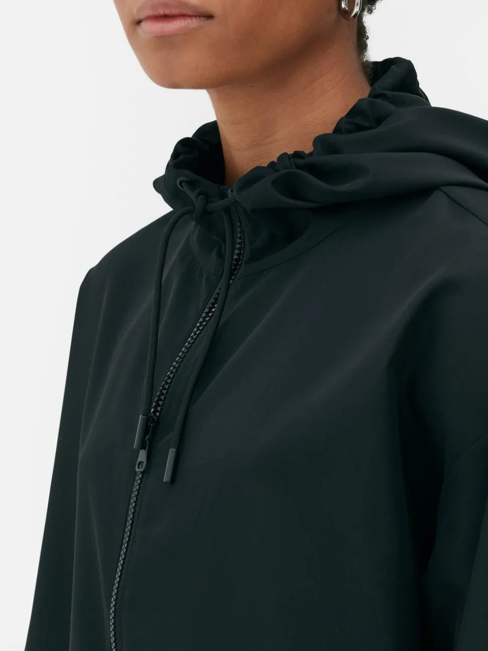 Lekka przeciwdeszczowa parka z kapturem