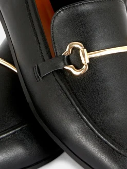 Loafersy ze sztucznej skóry z klamrą