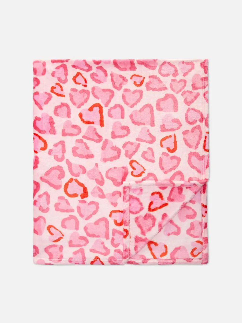 Mała narzuta w serduszka