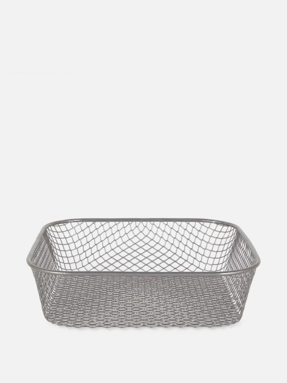 Mały koszyk z drucianej siatki