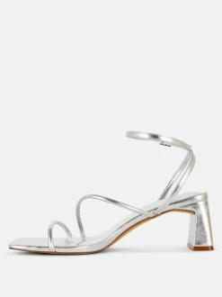 Metaliczne sandały na obcasie klockowym