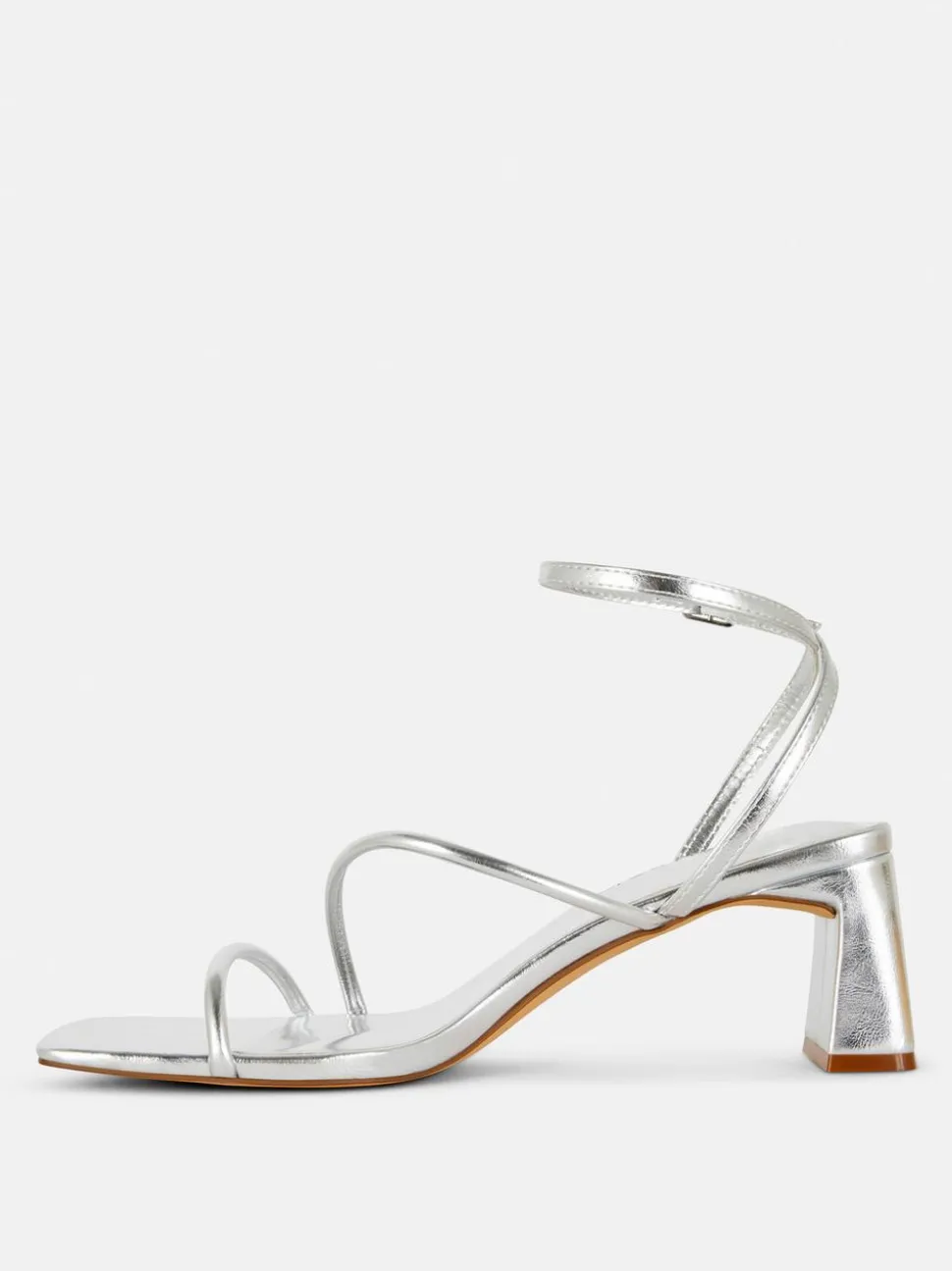 Metaliczne sandały na obcasie klockowym
