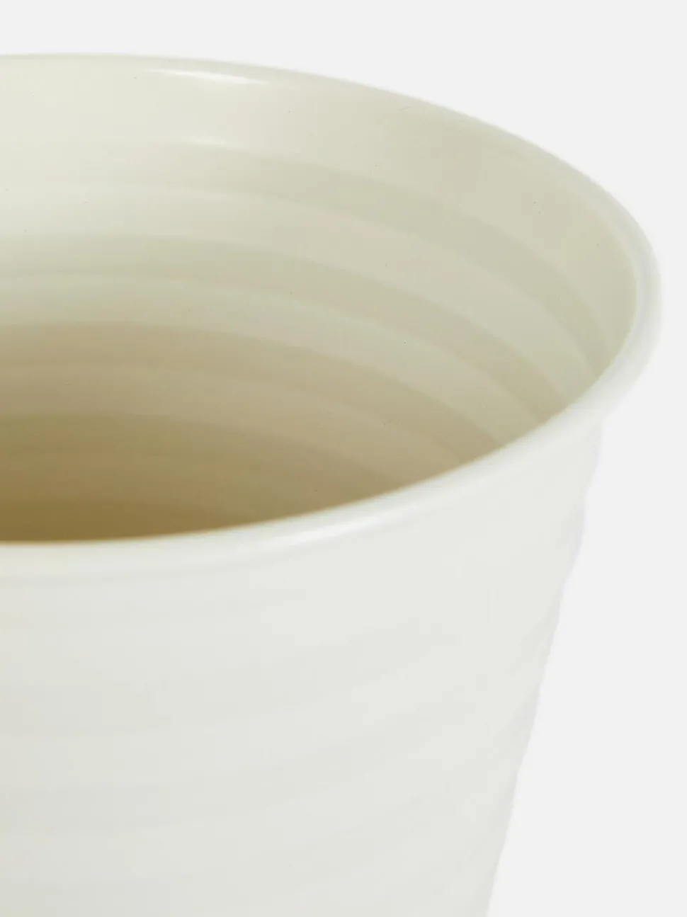 Metalowa doniczka do zawieszenia