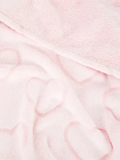 Miękka narzuta w serduszka