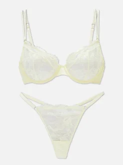 Miękki stanik i stringi z kwiatowym haftem, zestaw