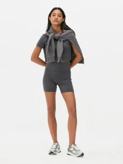 Miękkie sportowe szorty