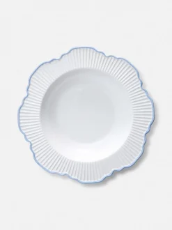 Miska na makaron z muszelkowym wykończeniem