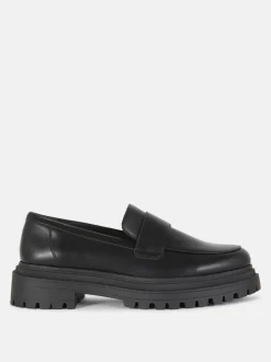 Mokasyny na grubej platformie