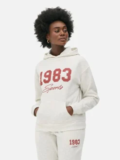 Nierozpinana bluza z kapturem i nadrukiem