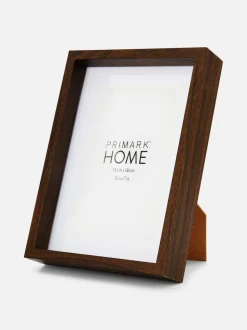 Niezbędna drewniana ramka na zdjęcia na stojaku