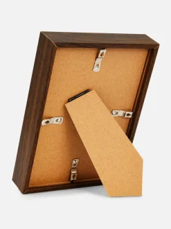 Niezbędna drewniana ramka na zdjęcia na stojaku