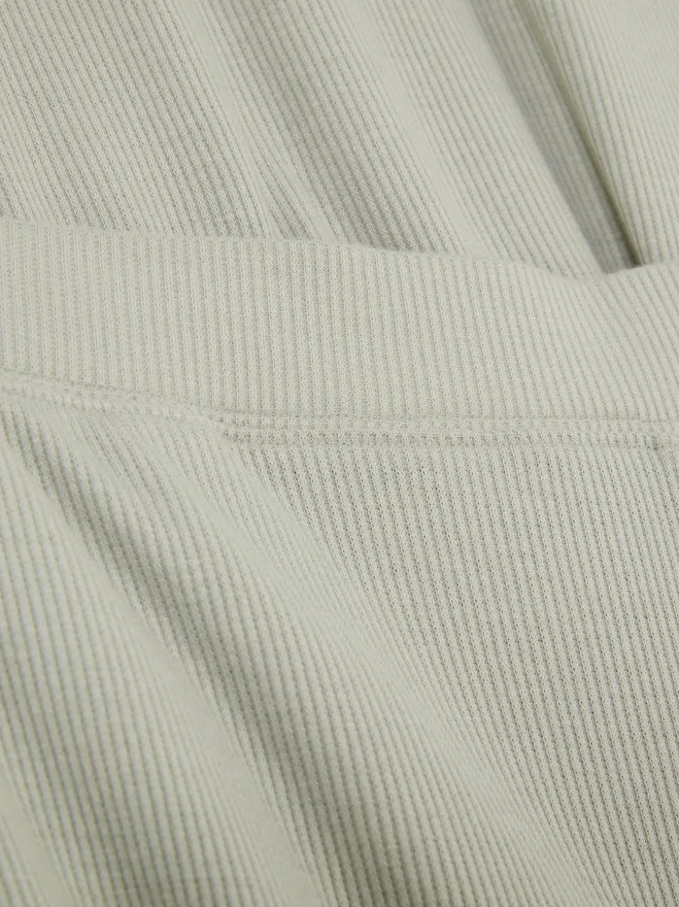 Niezbędna długa piżama z dżerseju