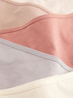 Niezbędne stringi, 5 par