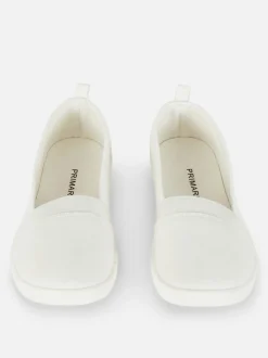 Niezbędne wsuwane tenisówki płócienne