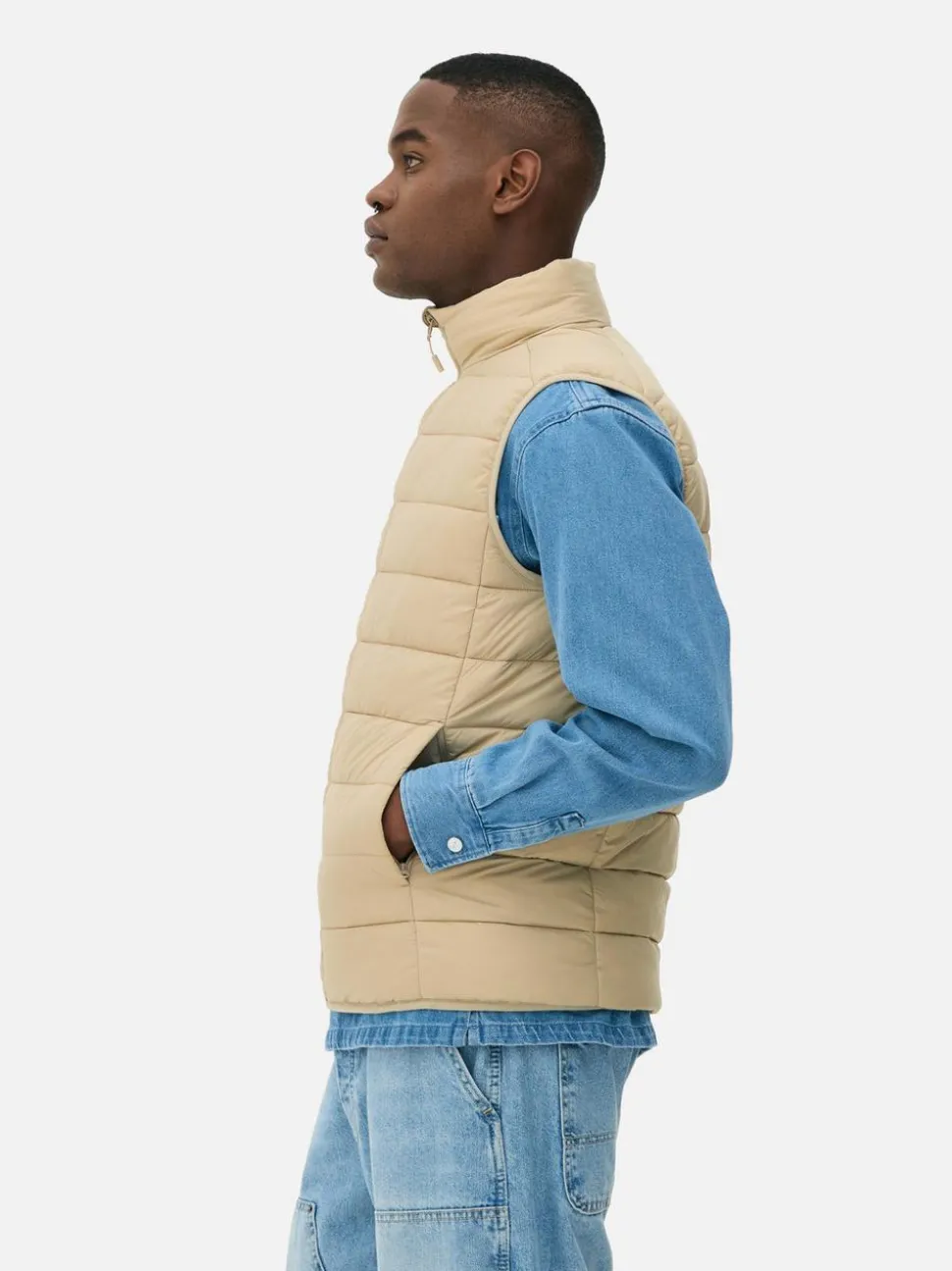 Niezbędny bezrękawnik puchowy