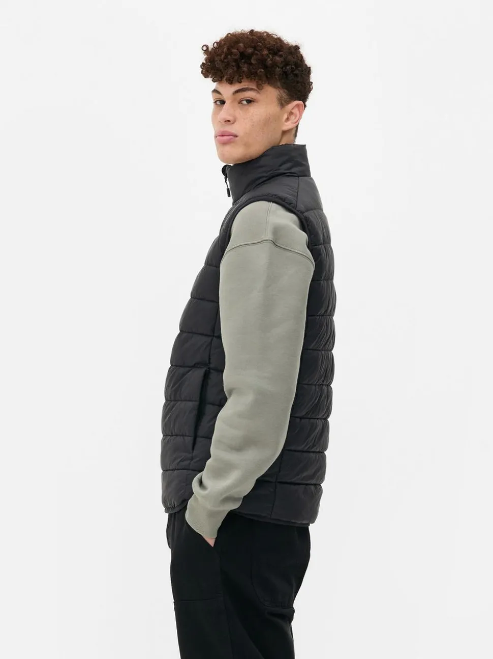 Niezbędny bezrękawnik puchowy