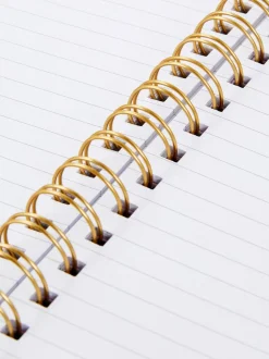 Notatnik z marmurkowym motywem