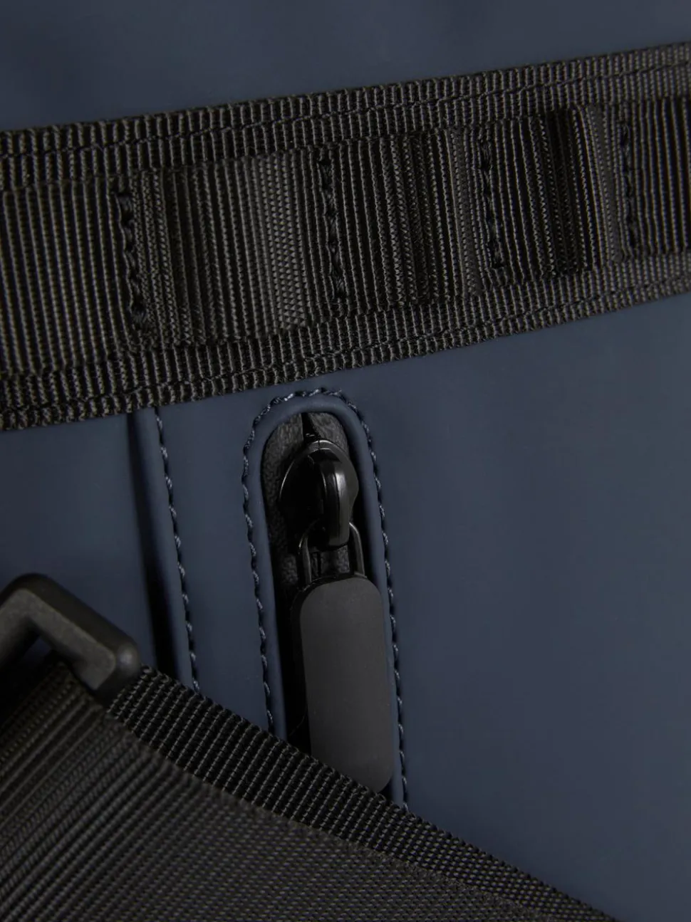 Ogumowana torba przez ramię