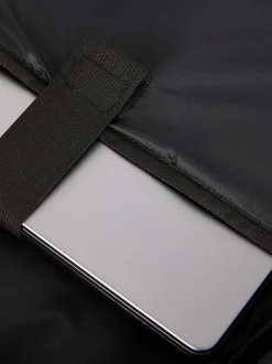 Ogumowany plecak z zamkiem błyskawicznym