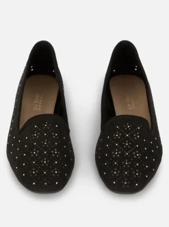 Płaskie baleriny ze strasem i laserowymi wycięciami