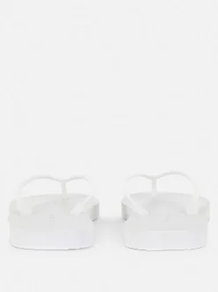 Płaskie japonki Essential