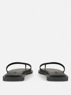 Płaskie sandały-japonki ze zdobieniem przy palcach