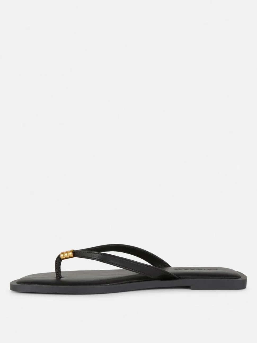 Płaskie sandały-japonki ze zdobieniem przy palcach