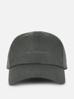 Płócienna czapka bejsbolówka